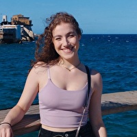 Léa HENRIQUES